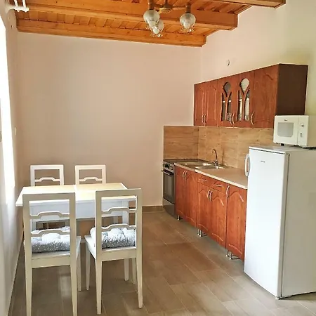 - Munkacsy U. 6. Holiday home
